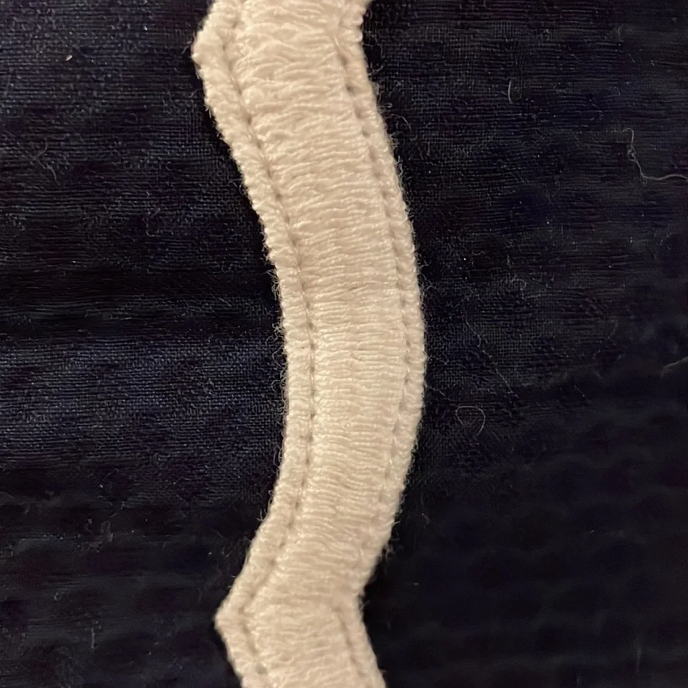 Lilly Pulitzer Navy Skort - Picture 2 of 5